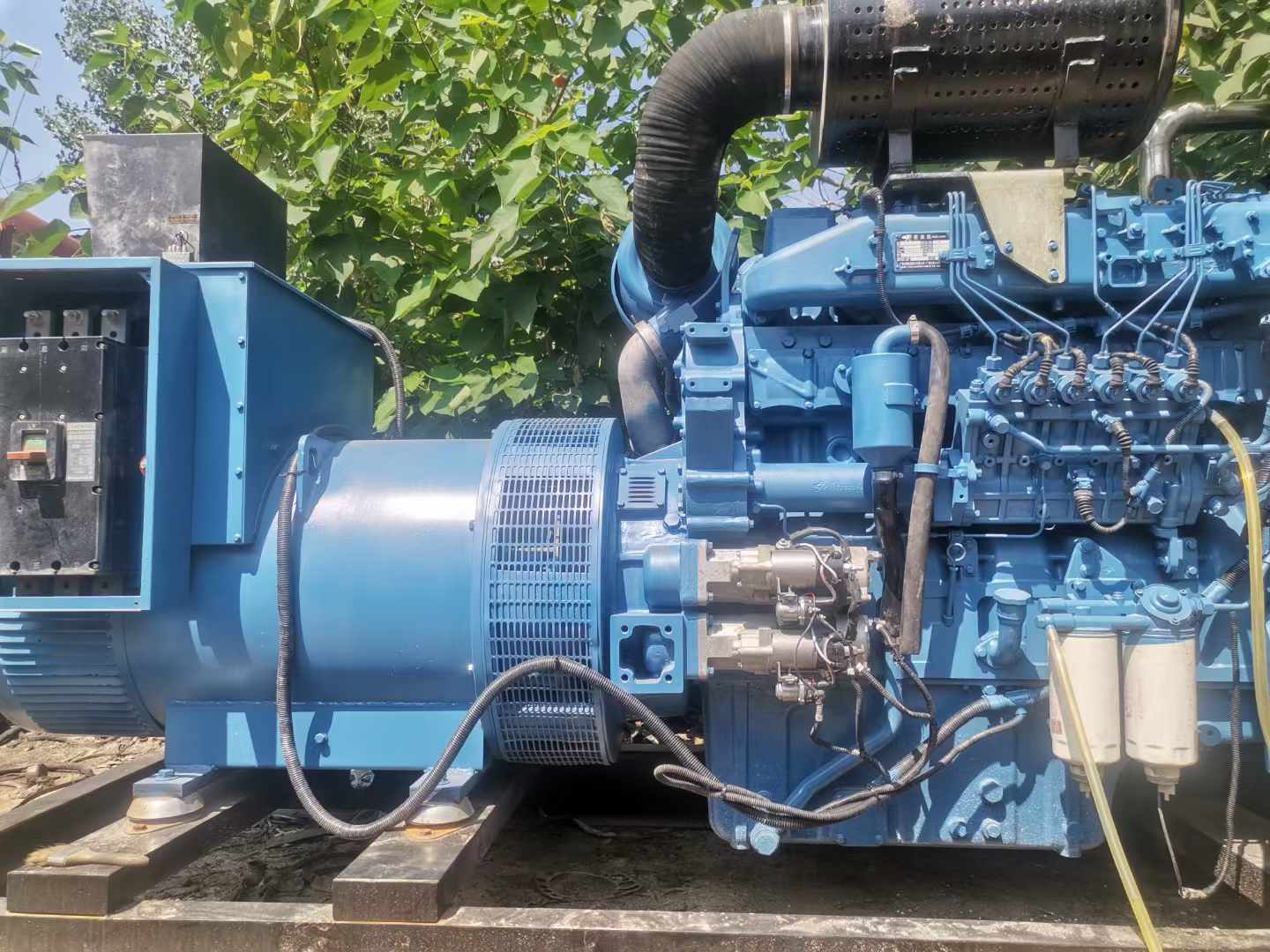 天元详细说明降低 800kW 柴油发电机输出电流波动的方法
